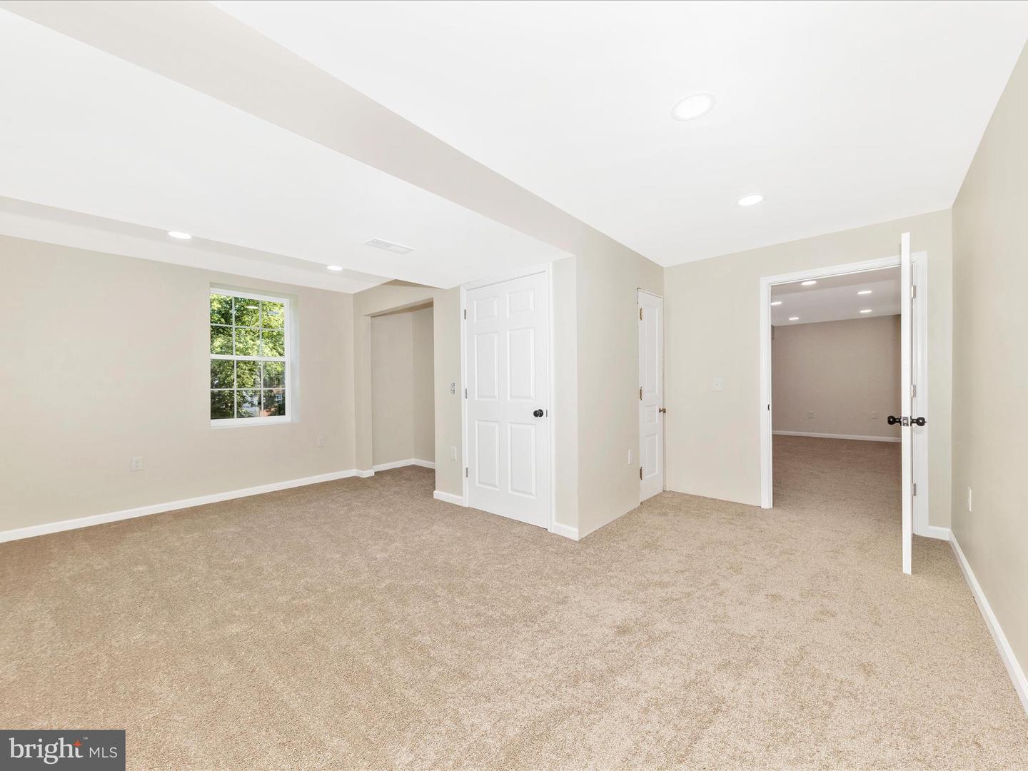 34 LANGE DR, LOVETTSVILLE, Virginia 20180, 5 Bedrooms Bedrooms, 19 Rooms Rooms,3 BathroomsBathrooms,Residential,For sale,34 LANGE DR,VALO2106324 MLS # VALO2106324