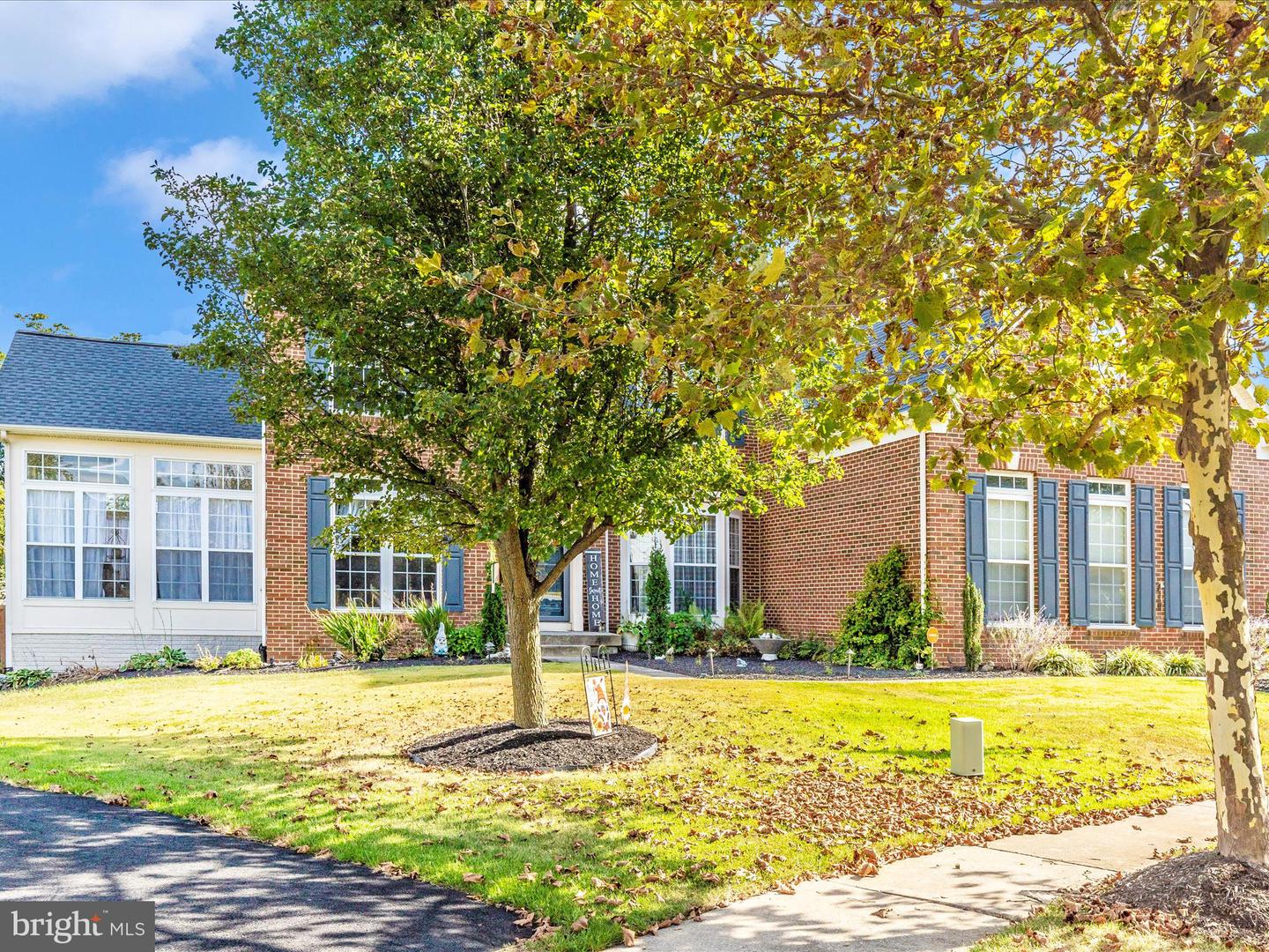 34 LANGE DR, LOVETTSVILLE, Virginia 20180, 5 Bedrooms Bedrooms, 19 Rooms Rooms,3 BathroomsBathrooms,Residential,For sale,34 LANGE DR,VALO2106324 MLS # VALO2106324