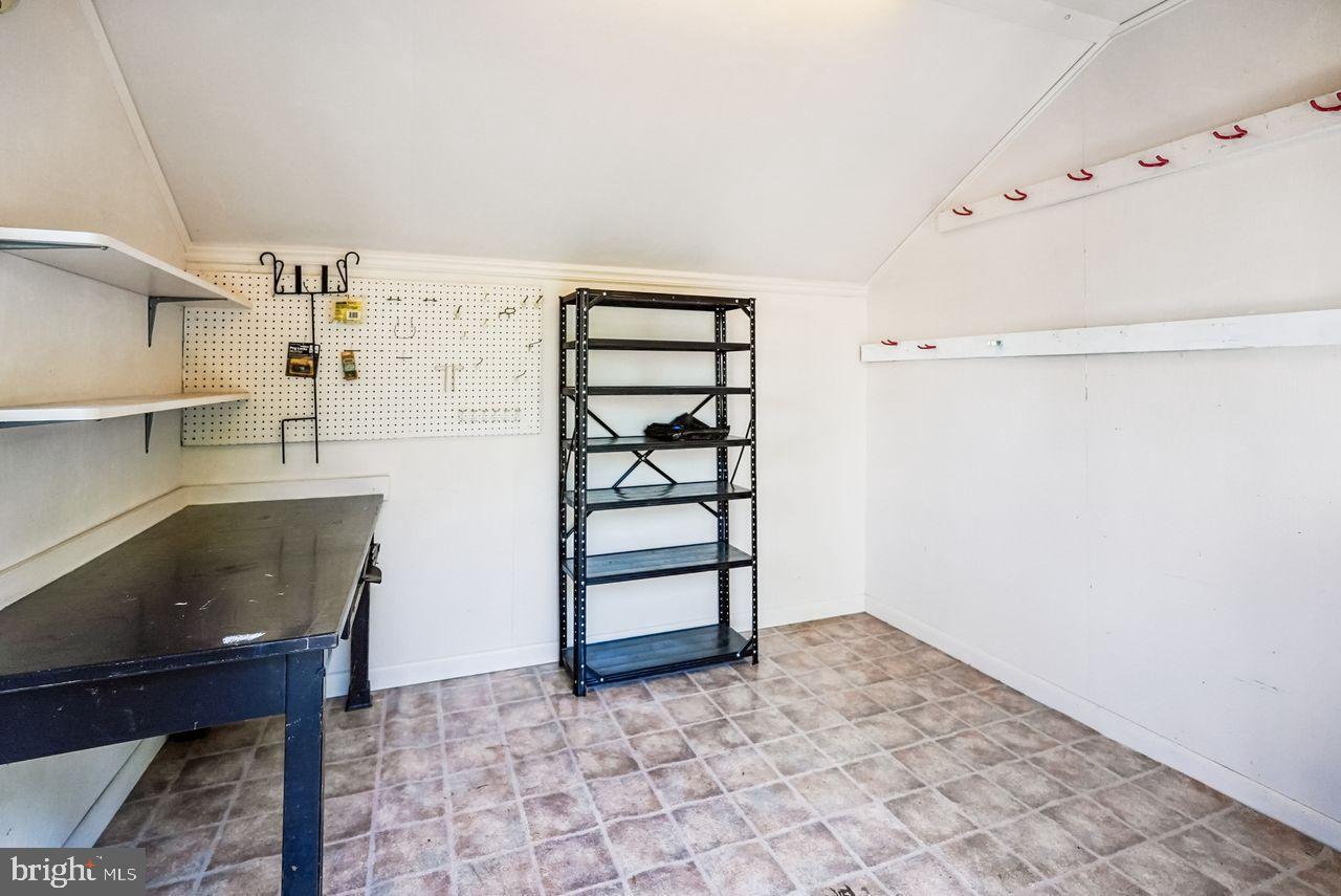 221 S MAPLE AVE, PURCELLVILLE, Virginia 20132, 3 Bedrooms Bedrooms, 8 Rooms Rooms,1 BathroomBathrooms,Residential,For sale,221 S MAPLE AVE,VALO2106376 MLS # VALO2106376