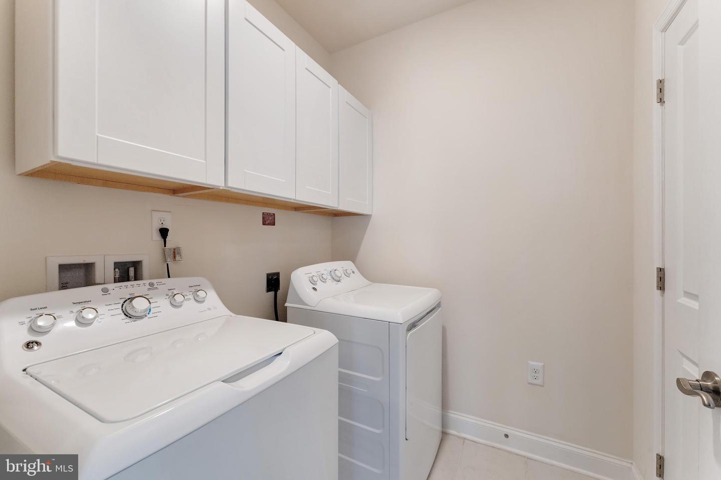 23631 HAVELOCK WALK TER #220, ASHBURN, Virginia 20148, 3 Bedrooms Bedrooms, ,2 BathroomsBathrooms,Residential,For sale,23631 HAVELOCK WALK TER #220,VALO2106404 MLS # VALO2106404