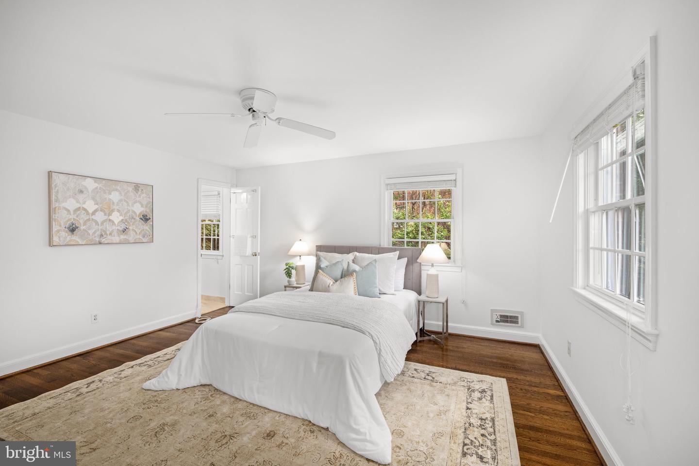 3712 25TH ST N, ARLINGTON, Virginia 22207, 3 Bedrooms Bedrooms, ,3 BathroomsBathrooms,Residential,For sale,3712 25TH ST N,VAAR2063220 MLS # VAAR2063220