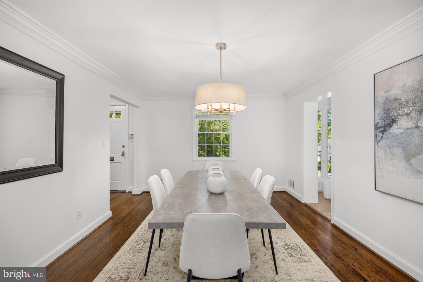 3712 25TH ST N, ARLINGTON, Virginia 22207, 3 Bedrooms Bedrooms, ,3 BathroomsBathrooms,Residential,For sale,3712 25TH ST N,VAAR2063220 MLS # VAAR2063220