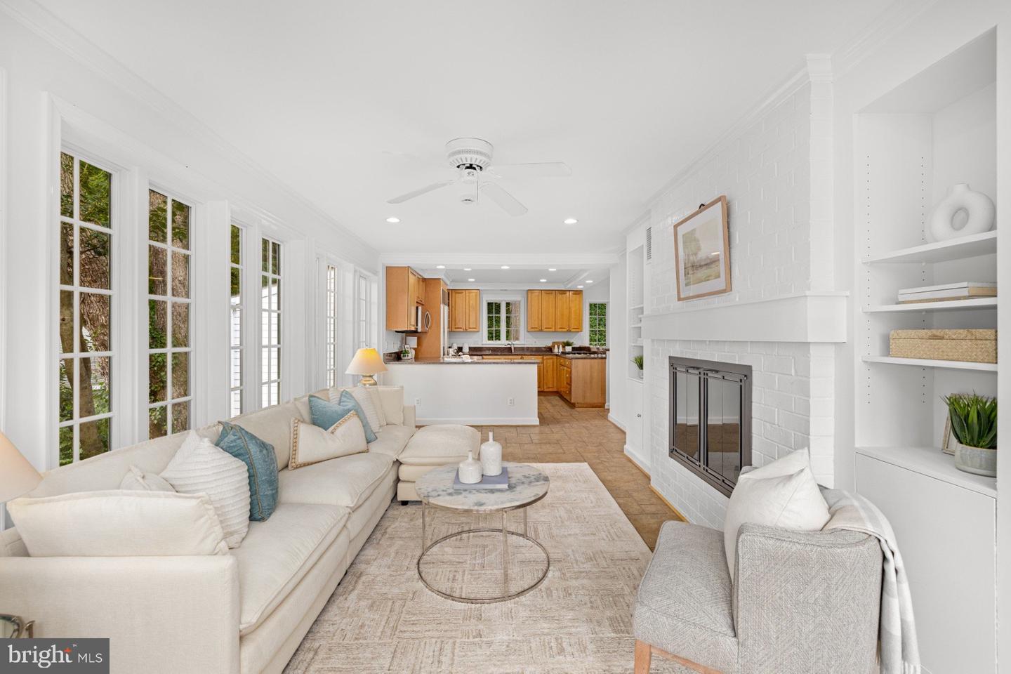 3712 25TH ST N, ARLINGTON, Virginia 22207, 3 Bedrooms Bedrooms, ,3 BathroomsBathrooms,Residential,For sale,3712 25TH ST N,VAAR2063220 MLS # VAAR2063220