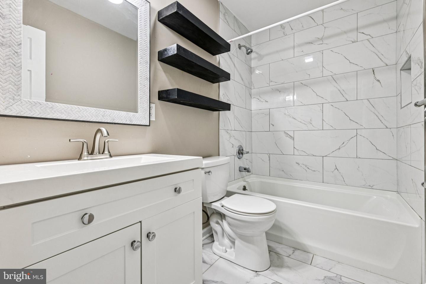 2905 WREN CT, WOODBRIDGE, Virginia 22191, 3 Bedrooms Bedrooms, ,2 BathroomsBathrooms,Residential,For sale,2905 WREN CT,VAPW2103416 MLS # VAPW2103416