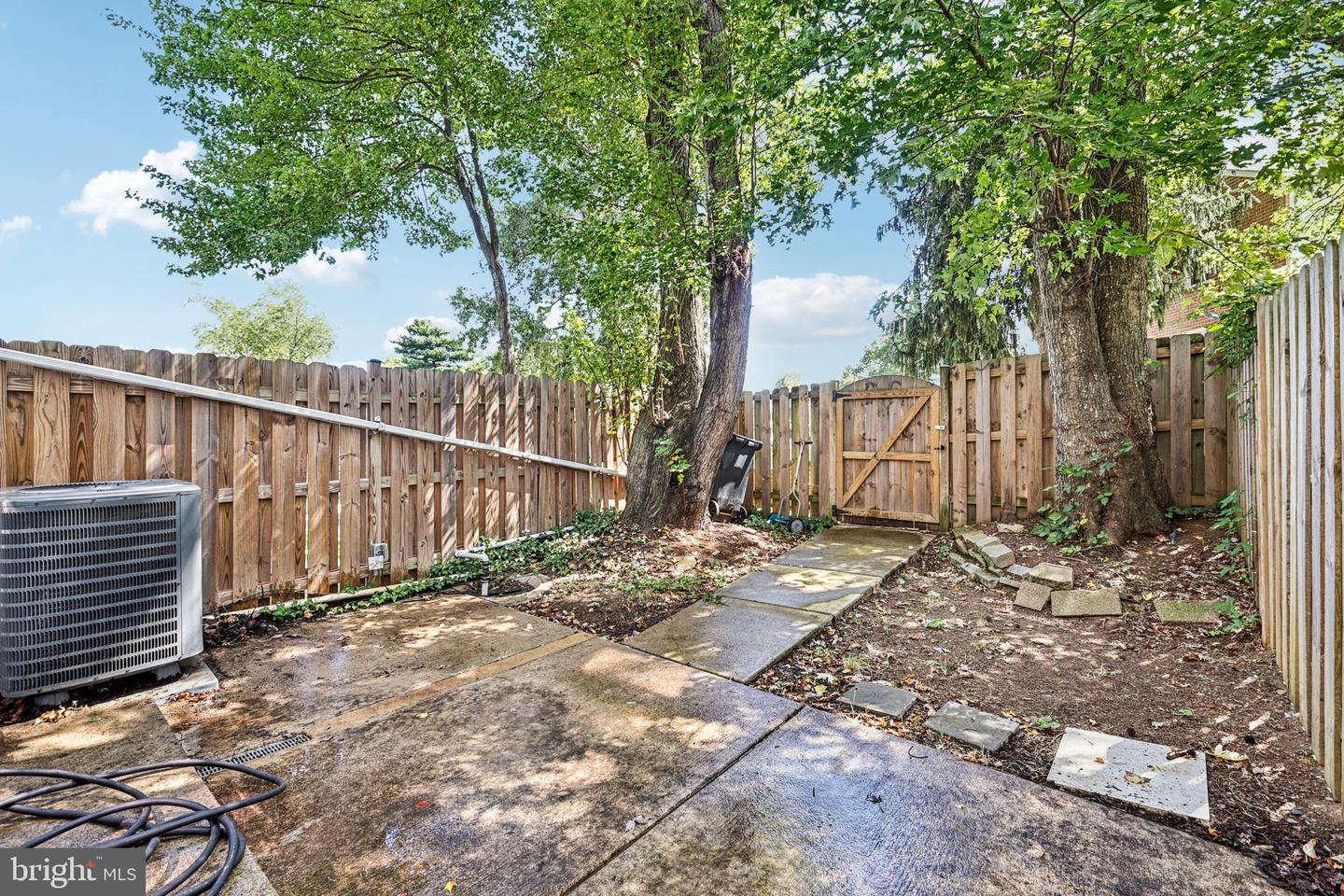 2905 WREN CT, WOODBRIDGE, Virginia 22191, 3 Bedrooms Bedrooms, ,2 BathroomsBathrooms,Residential,For sale,2905 WREN CT,VAPW2103416 MLS # VAPW2103416