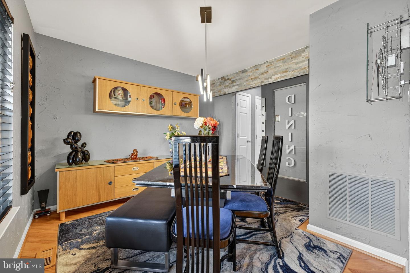 9308 HERSCH FARM LN, MANASSAS, Virginia 20112, 4 Bedrooms Bedrooms, ,2 BathroomsBathrooms,Residential,For sale,9308 HERSCH FARM LN,VAPW2103690 MLS # VAPW2103690