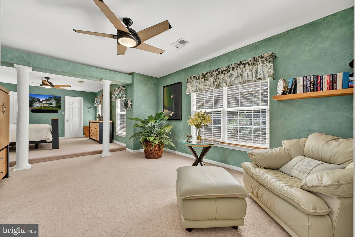 9308 HERSCH FARM LN, MANASSAS, Virginia 20112, 4 Bedrooms Bedrooms, ,2 BathroomsBathrooms,Residential,For sale,9308 HERSCH FARM LN,VAPW2103690 MLS # VAPW2103690
