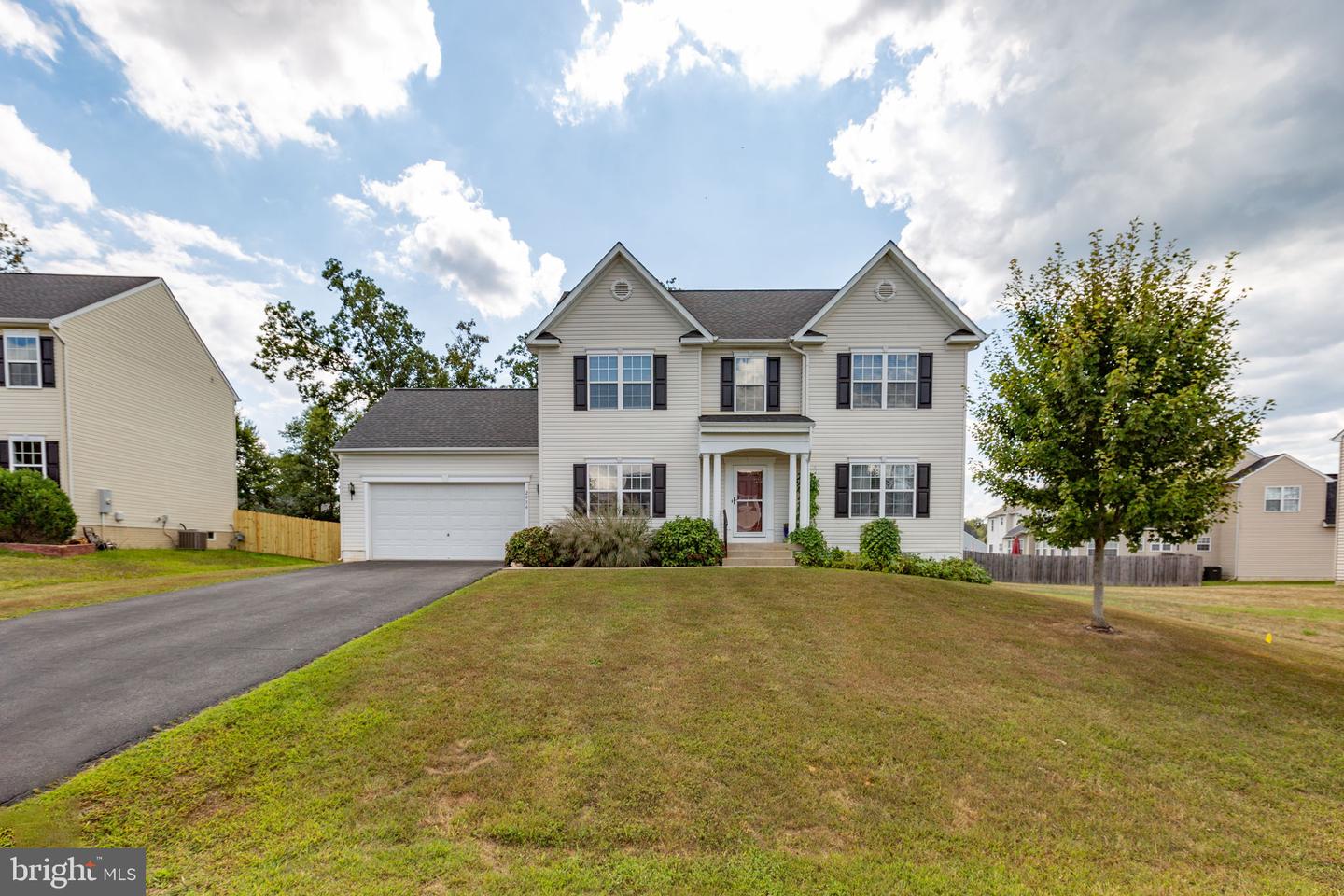 2036 MOURNING DOVE DR, LOCUST GROVE, Virginia 22508, 4 Bedrooms Bedrooms, ,2 BathroomsBathrooms,Residential,For sale,2036 MOURNING DOVE DR,VAOR2012238 MLS # VAOR2012238