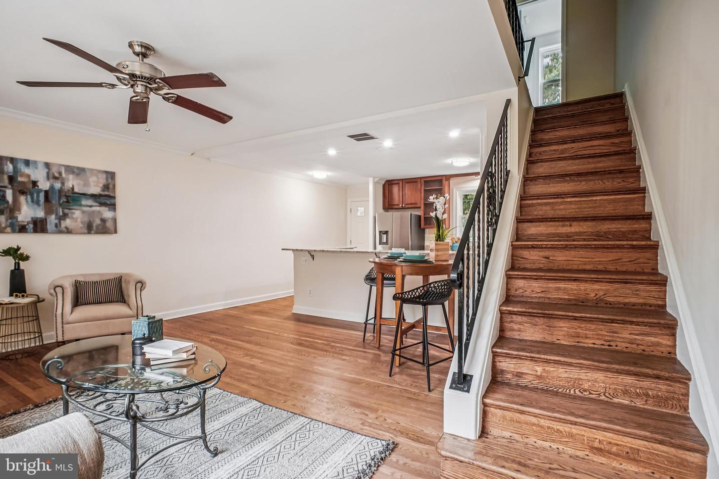 2933 LANDOVER ST, ALEXANDRIA, Virginia 22305, 3 Bedrooms Bedrooms, 10 Rooms Rooms,2 BathroomsBathrooms,Residential,For sale,2933 LANDOVER ST,VAAX2049486 MLS # VAAX2049486