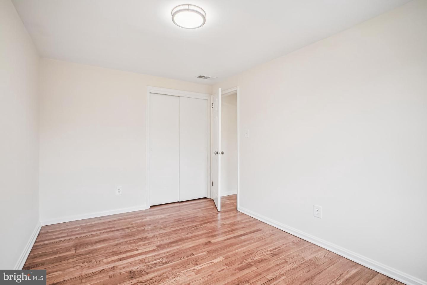 2933 LANDOVER ST, ALEXANDRIA, Virginia 22305, 3 Bedrooms Bedrooms, 10 Rooms Rooms,2 BathroomsBathrooms,Residential,For sale,2933 LANDOVER ST,VAAX2049486 MLS # VAAX2049486