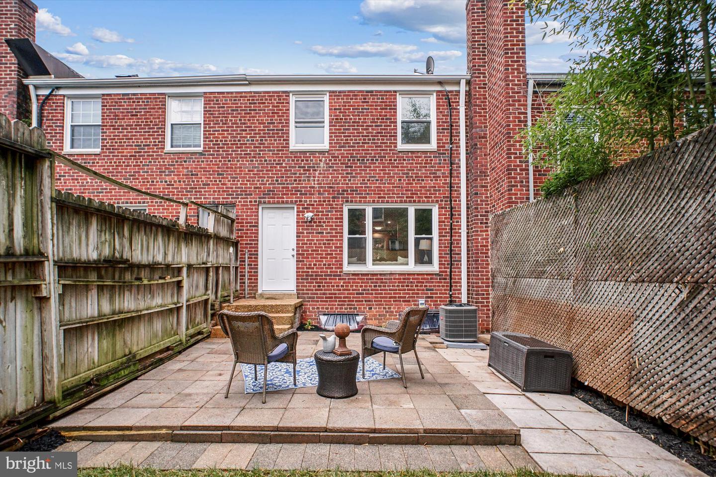 2933 LANDOVER ST, ALEXANDRIA, Virginia 22305, 3 Bedrooms Bedrooms, 10 Rooms Rooms,2 BathroomsBathrooms,Residential,For sale,2933 LANDOVER ST,VAAX2049486 MLS # VAAX2049486