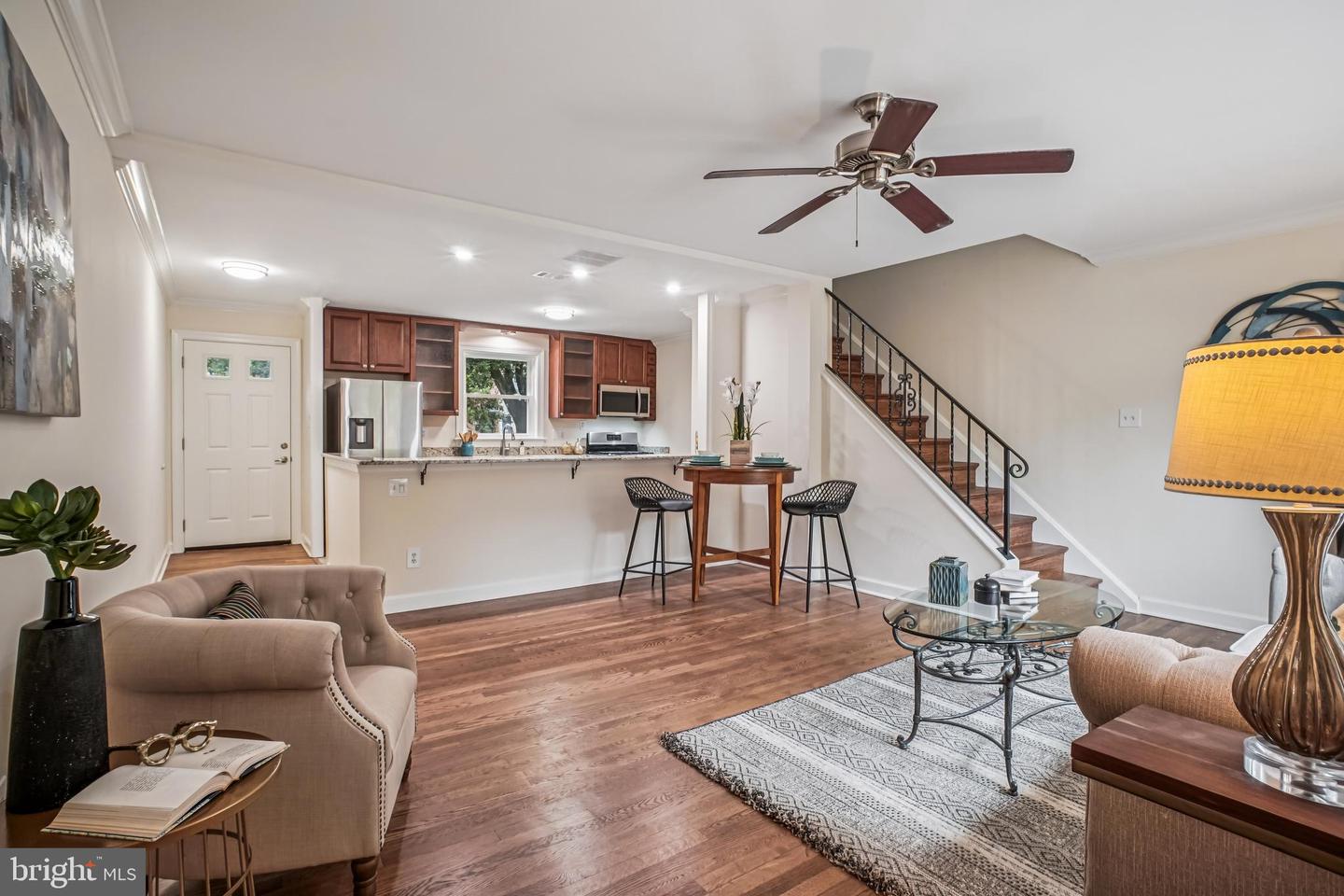 2933 LANDOVER ST, ALEXANDRIA, Virginia 22305, 3 Bedrooms Bedrooms, 10 Rooms Rooms,2 BathroomsBathrooms,Residential,For sale,2933 LANDOVER ST,VAAX2049486 MLS # VAAX2049486