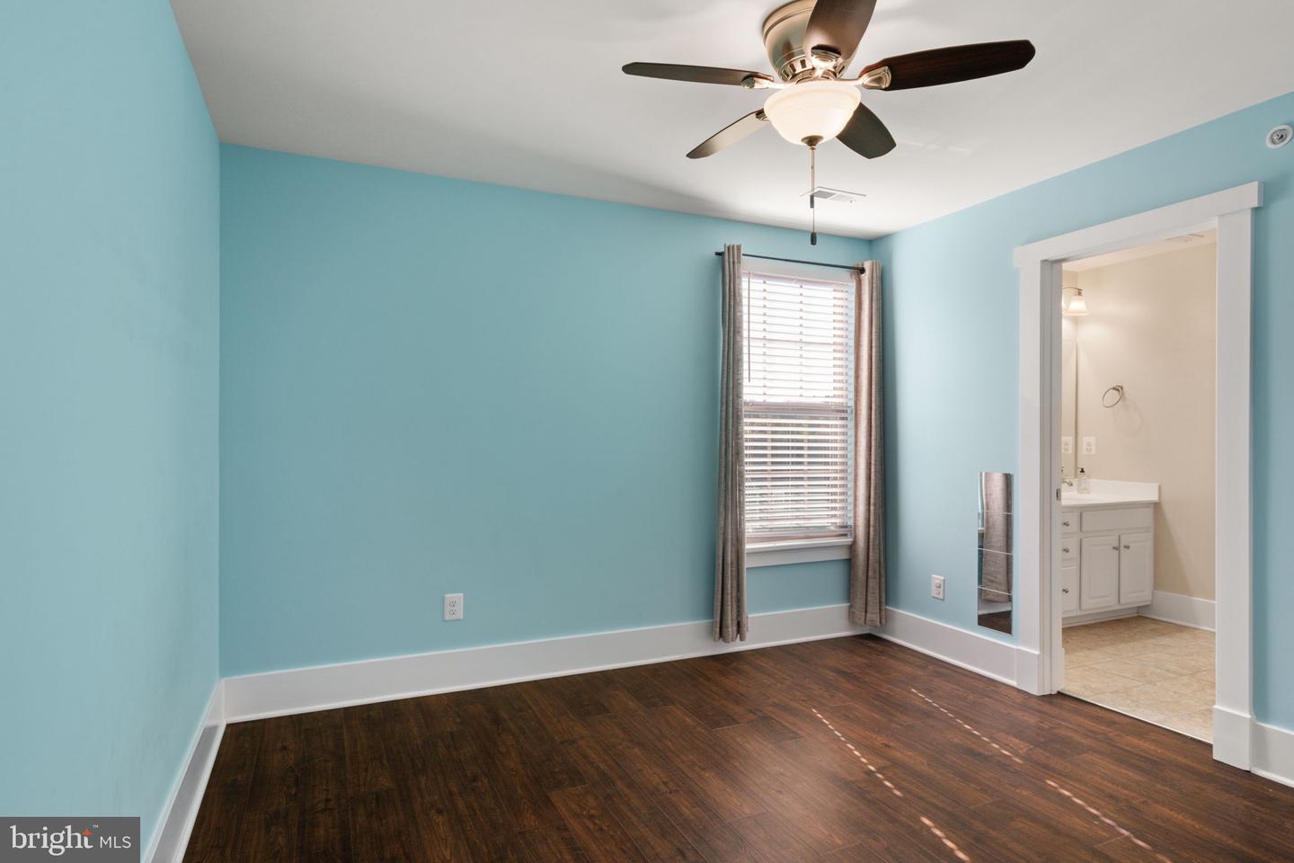 2454 CONQUEROR CT, DUMFRIES, Virginia 22026, 4 Bedrooms Bedrooms, ,4 BathroomsBathrooms,Residential,For sale,2454 CONQUEROR CT,VAPW2103710 MLS # VAPW2103710