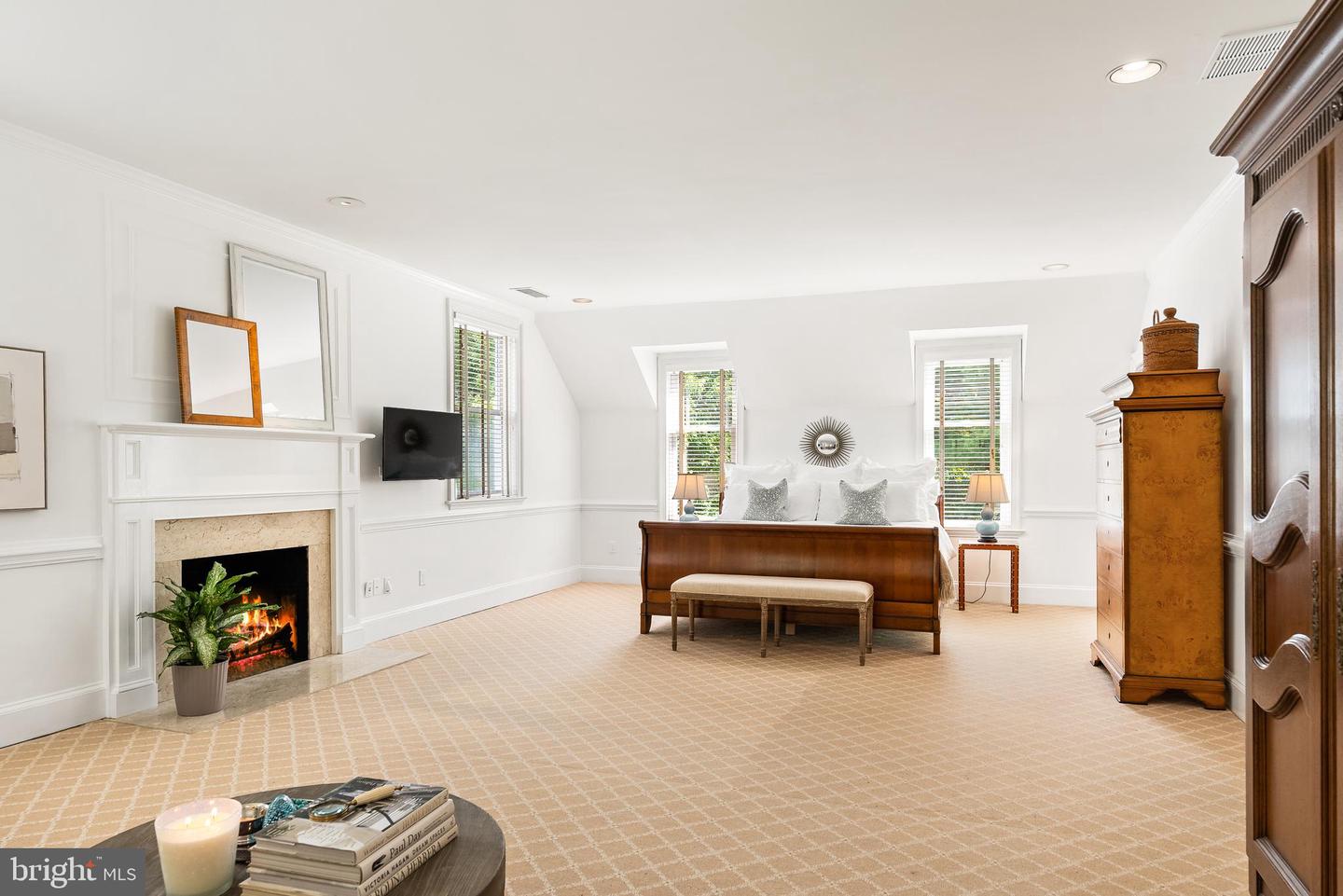 6460 KEDLESTON CT, MCLEAN, Virginia 22101, 5 Bedrooms Bedrooms, ,6 BathroomsBathrooms,Residential,For sale,6460 KEDLESTON CT,VAFX2266398 MLS # VAFX2266398