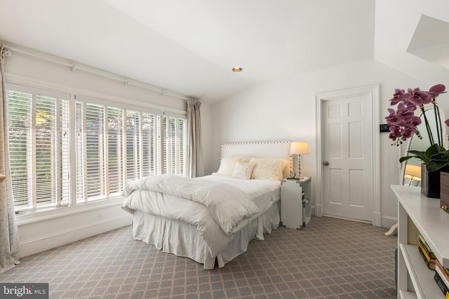 6460 KEDLESTON CT, MCLEAN, Virginia 22101, 5 Bedrooms Bedrooms, ,6 BathroomsBathrooms,Residential,For sale,6460 KEDLESTON CT,VAFX2266398 MLS # VAFX2266398