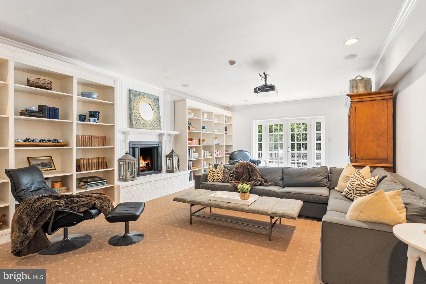 6460 KEDLESTON CT, MCLEAN, Virginia 22101, 5 Bedrooms Bedrooms, ,6 BathroomsBathrooms,Residential,For sale,6460 KEDLESTON CT,VAFX2266398 MLS # VAFX2266398