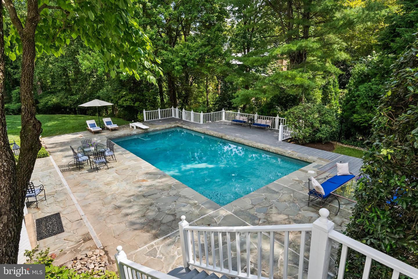 6460 KEDLESTON CT, MCLEAN, Virginia 22101, 5 Bedrooms Bedrooms, ,6 BathroomsBathrooms,Residential,For sale,6460 KEDLESTON CT,VAFX2266398 MLS # VAFX2266398