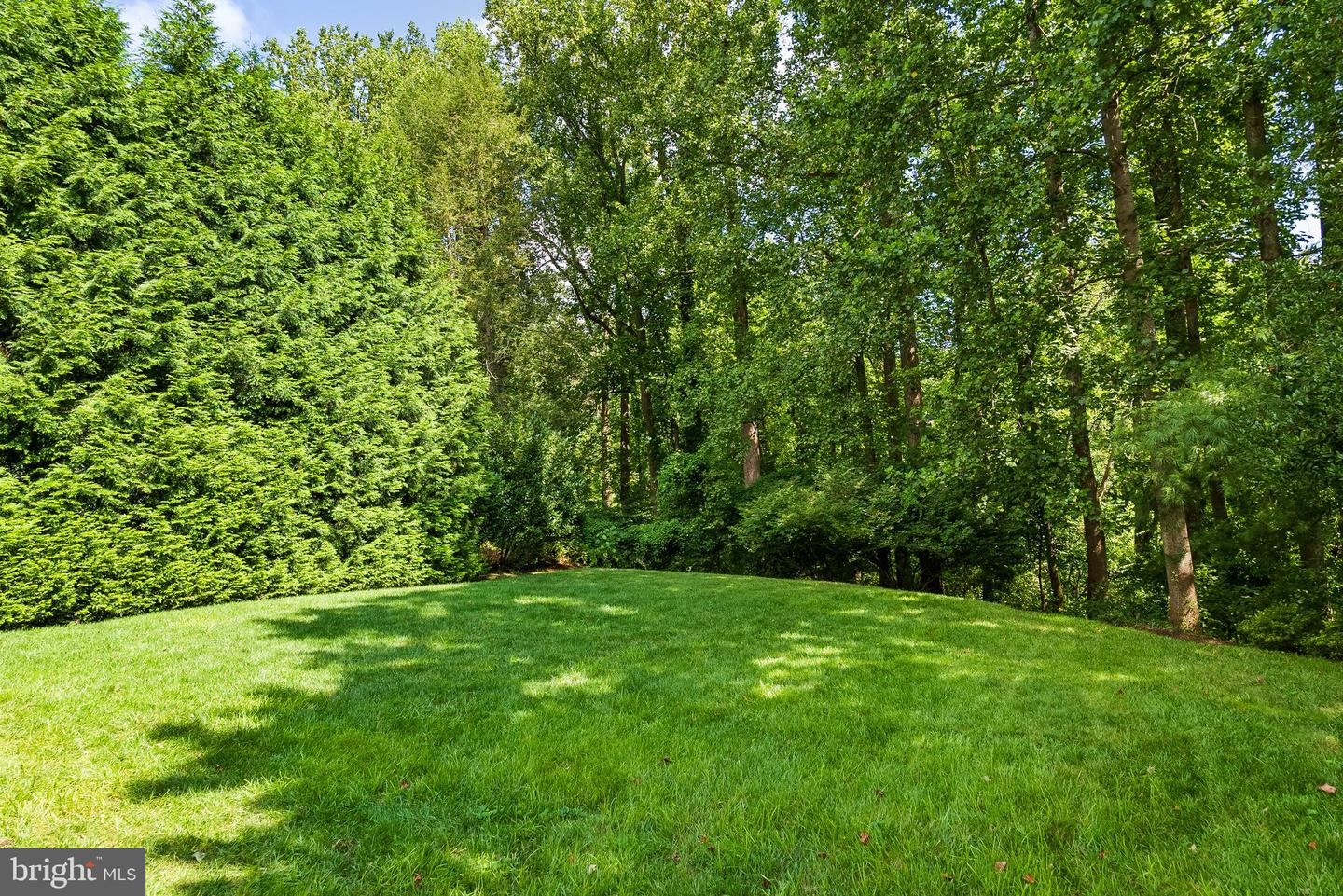 6460 KEDLESTON CT, MCLEAN, Virginia 22101, 5 Bedrooms Bedrooms, ,6 BathroomsBathrooms,Residential,For sale,6460 KEDLESTON CT,VAFX2266398 MLS # VAFX2266398