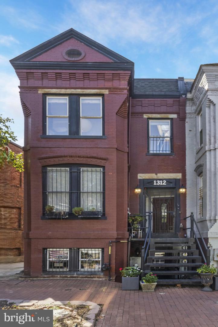 1312 FLORIDA AVE NW #3, WASHINGTON, District Of Columbia 20009, 2 Bedrooms Bedrooms, ,2 BathroomsBathrooms,Residential,For sale,1312 FLORIDA AVE NW #3,DCDC2222010 MLS # DCDC2222010 1312 FLORIDA AVE NW #3, WASHINGTON, District Of Columbia 20009, 2 Bedrooms Bedrooms, ,2 BathroomsBathrooms,Residential,For sale,1312 FLORIDA AVE NW #3,DCDC2222010 MLS # DCDC2222010