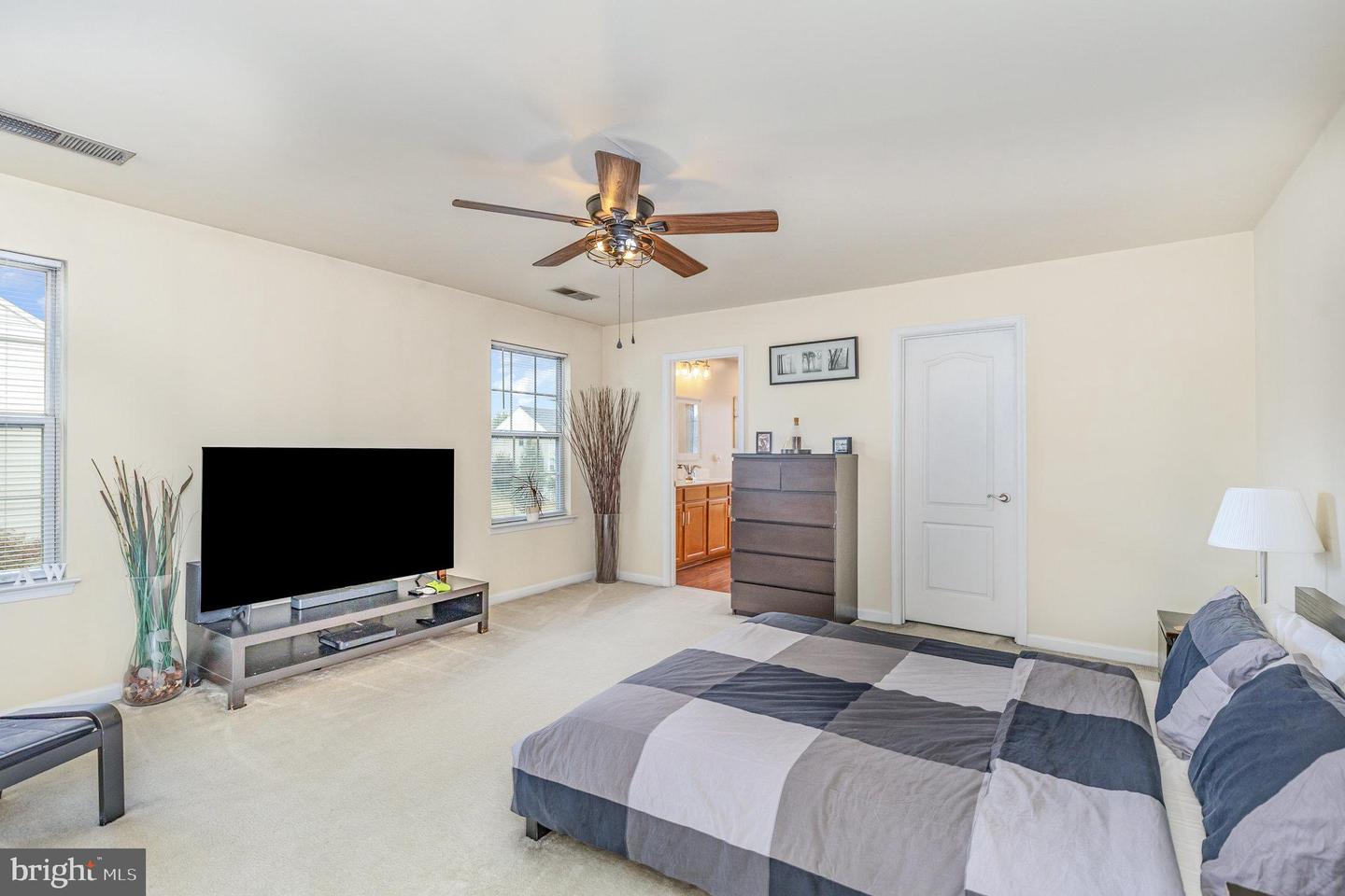 10 IVY SPRING LN, FREDERICKSBURG, Virginia 22406, 4 Bedrooms Bedrooms, ,2 BathroomsBathrooms,Residential,For sale,10 IVY SPRING LN,VAST2042632 MLS # VAST2042632 10 IVY SPRING LN, FREDERICKSBURG, Virginia 22406, 4 Bedrooms Bedrooms, ,2 BathroomsBathrooms,Residential,For sale,10 IVY SPRING LN,VAST2042632 MLS # VAST2042632