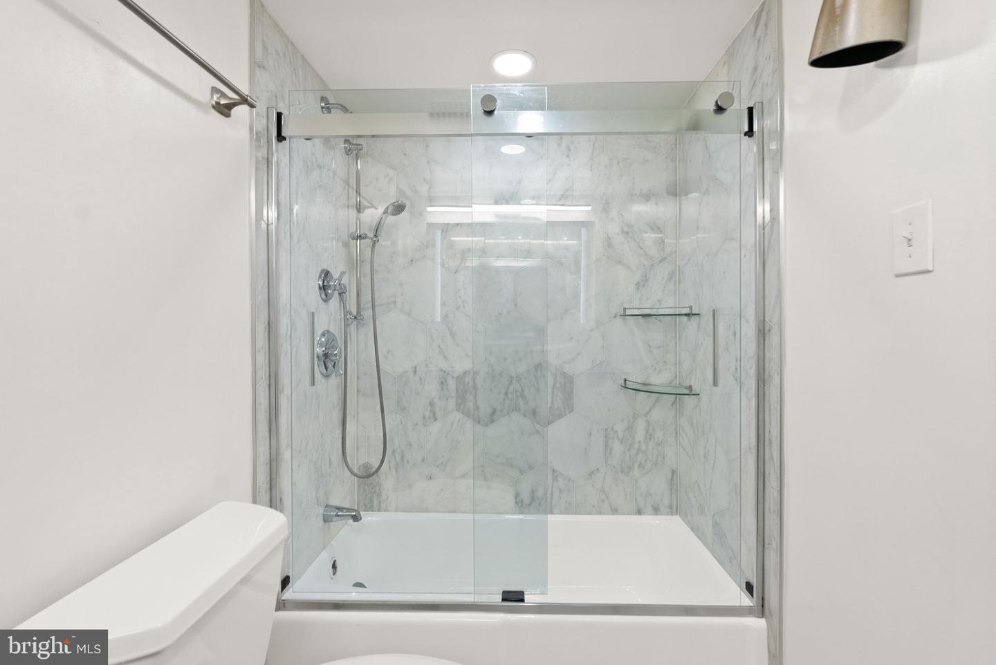 2510 VIRGINIA AVE NW #309-N, WASHINGTON, District Of Columbia 20037, ,1 BathroomBathrooms,Residential,For sale,2510 VIRGINIA AVE NW #309-N,DCDC2221292 MLS # DCDC2221292 2510 VIRGINIA AVE NW #309-N, WASHINGTON, District Of Columbia 20037, ,1 BathroomBathrooms,Residential,For sale,2510 VIRGINIA AVE NW #309-N,DCDC2221292 MLS # DCDC2221292