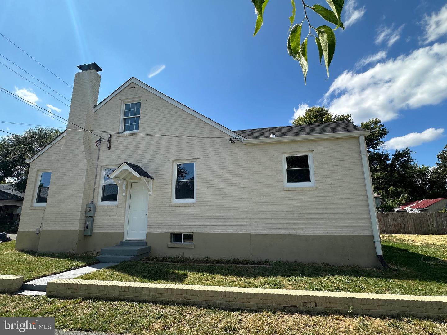 234 SHORT ST, FRONT ROYAL, Virginia 22630, 3 Bedrooms Bedrooms, ,3 BathroomsBathrooms,Residential,For sale,234 SHORT ST,VAWR2012292 MLS # VAWR2012292