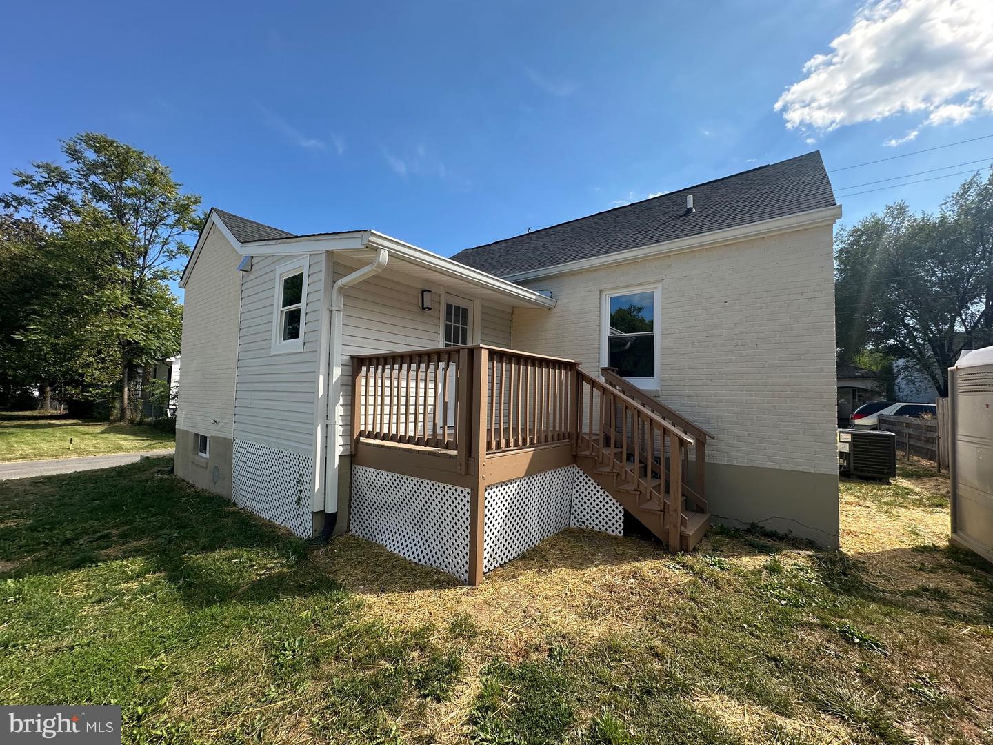234 SHORT ST, FRONT ROYAL, Virginia 22630, 3 Bedrooms Bedrooms, ,3 BathroomsBathrooms,Residential,For sale,234 SHORT ST,VAWR2012292 MLS # VAWR2012292