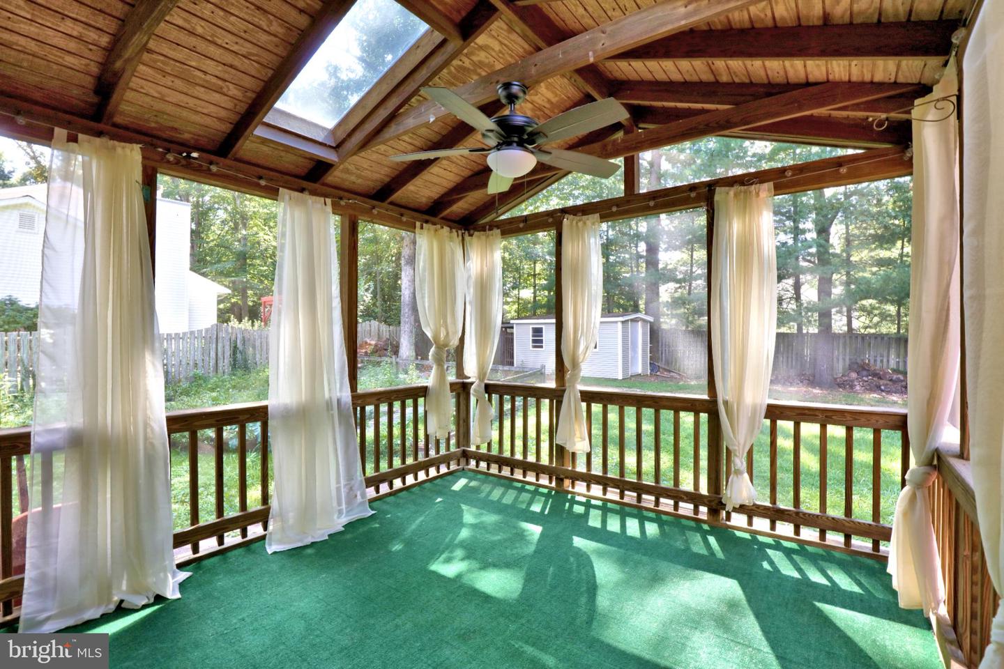 7808 TOWER WOODS DR, SPRINGFIELD, Virginia 22153, 4 Bedrooms Bedrooms, 19 Rooms Rooms,3 BathroomsBathrooms,Residential,For sale,7808 TOWER WOODS DR,VAFX2267304 MLS # VAFX2267304