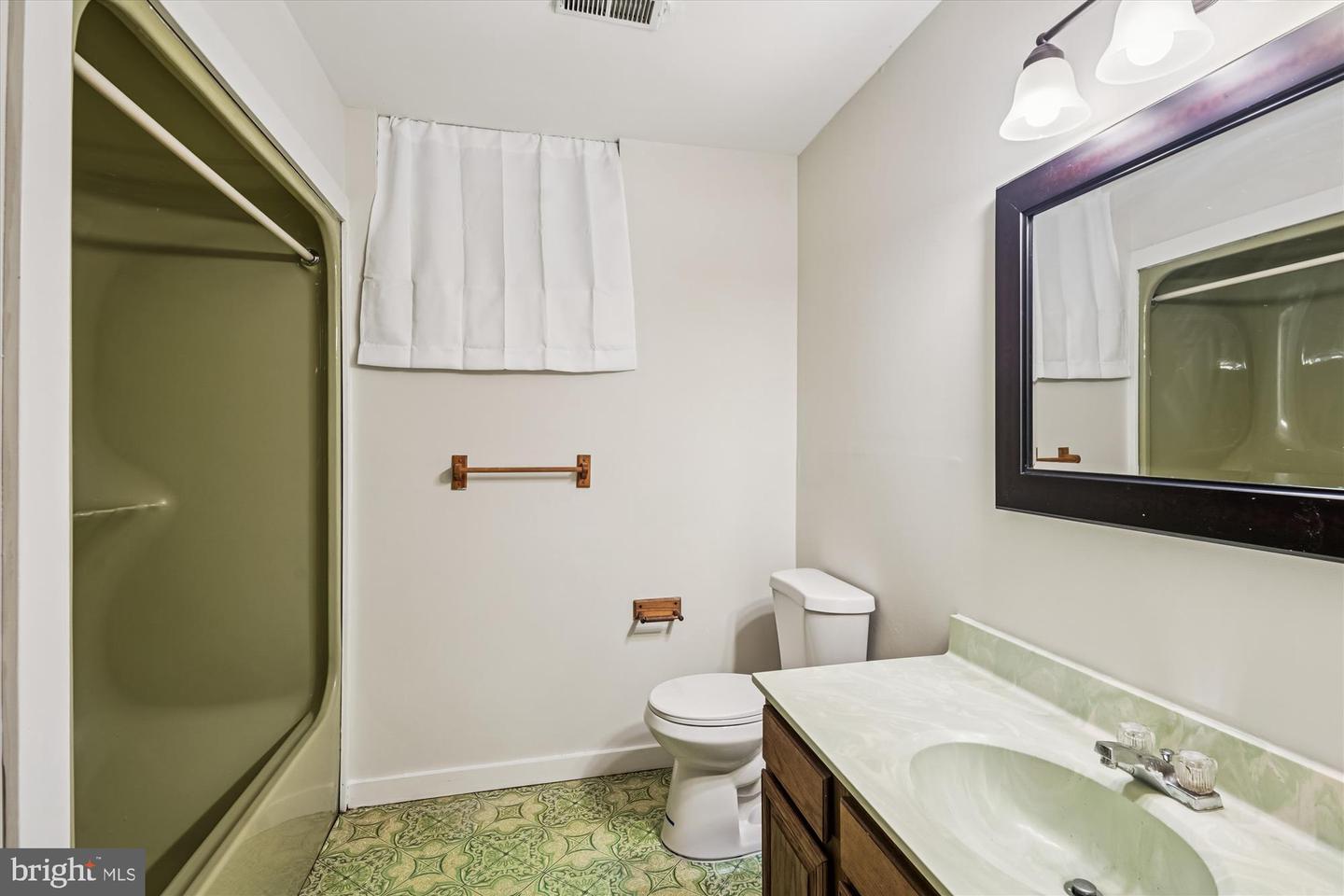 10747 RIVER RUN DR, MANASSAS, Virginia 20112, 4 Bedrooms Bedrooms, ,3 BathroomsBathrooms,Residential,For sale,10747 RIVER RUN DR,VAPW2104088 MLS # VAPW2104088