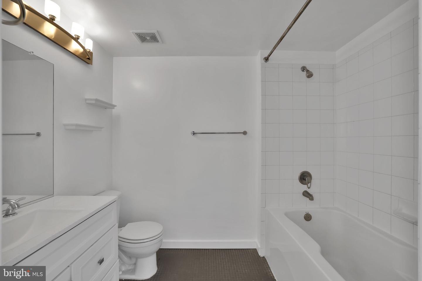 3883 CONNECTICUT AVE NW #506, WASHINGTON, District Of Columbia 20008, ,1 BathroomBathrooms,Residential,For sale,3883 CONNECTICUT AVE NW #506,DCDC2222318 MLS # DCDC2222318 3883 CONNECTICUT AVE NW #506, WASHINGTON, District Of Columbia 20008, ,1 BathroomBathrooms,Residential,For sale,3883 CONNECTICUT AVE NW #506,DCDC2222318 MLS # DCDC2222318