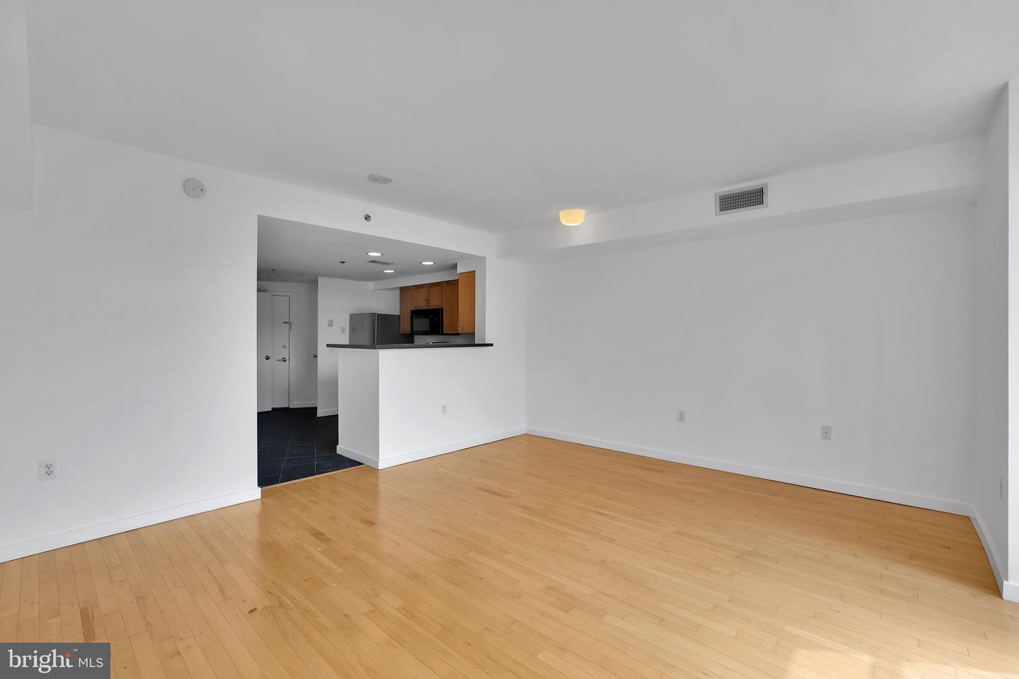 3883 CONNECTICUT AVE NW #506, WASHINGTON, District Of Columbia 20008, ,1 BathroomBathrooms,Residential,For sale,3883 CONNECTICUT AVE NW #506,DCDC2222318 MLS # DCDC2222318 3883 CONNECTICUT AVE NW #506, WASHINGTON, District Of Columbia 20008, ,1 BathroomBathrooms,Residential,For sale,3883 CONNECTICUT AVE NW #506,DCDC2222318 MLS # DCDC2222318