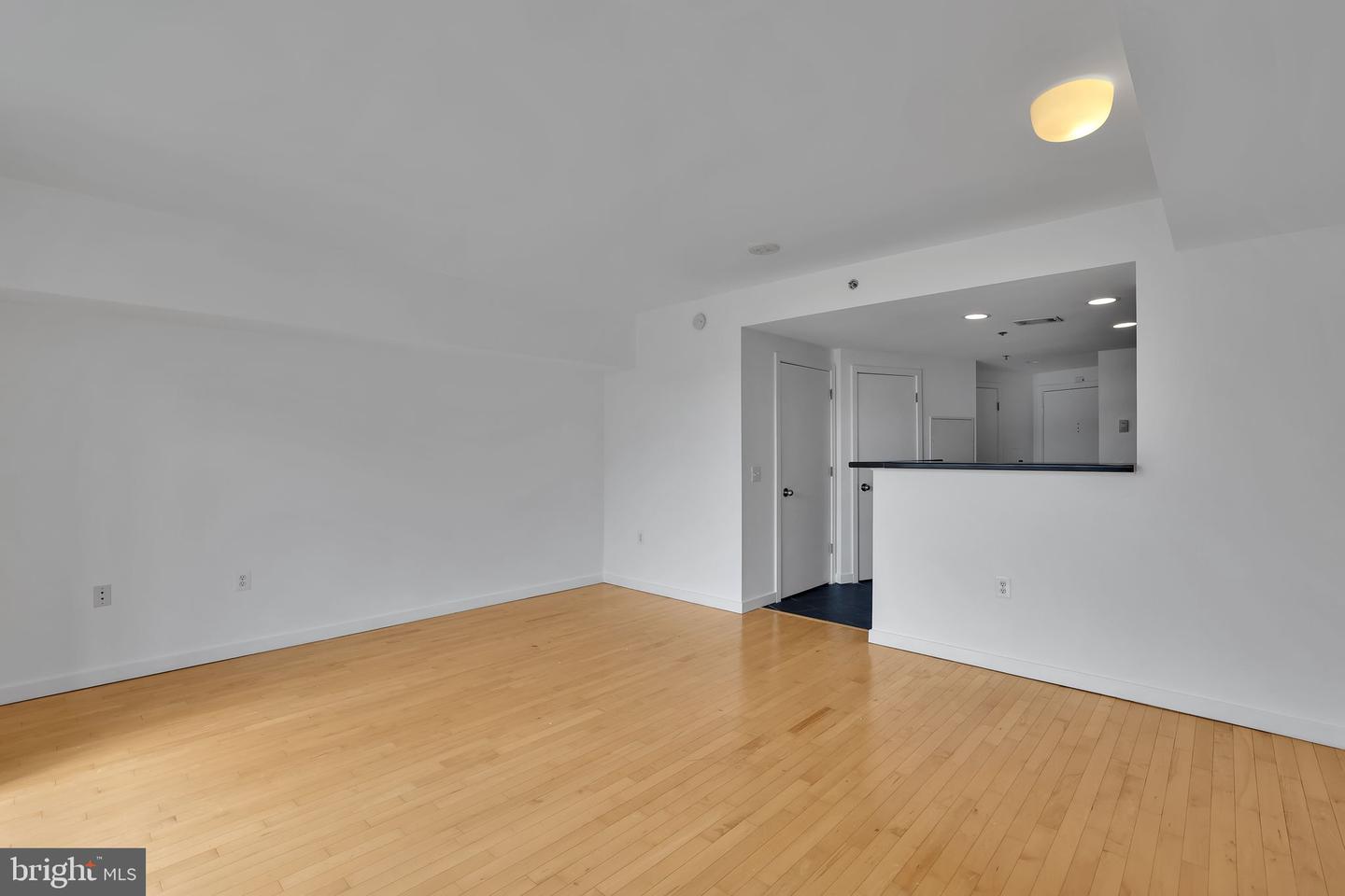 3883 CONNECTICUT AVE NW #506, WASHINGTON, District Of Columbia 20008, ,1 BathroomBathrooms,Residential,For sale,3883 CONNECTICUT AVE NW #506,DCDC2222318 MLS # DCDC2222318 3883 CONNECTICUT AVE NW #506, WASHINGTON, District Of Columbia 20008, ,1 BathroomBathrooms,Residential,For sale,3883 CONNECTICUT AVE NW #506,DCDC2222318 MLS # DCDC2222318