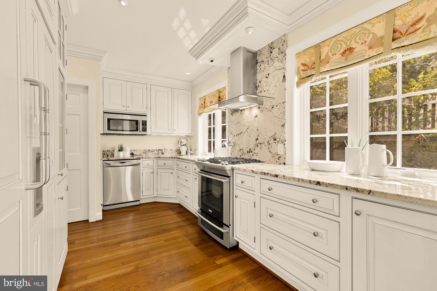 6038 FORT HUNT RD, ALEXANDRIA, Virginia 22307, 3 Bedrooms Bedrooms, ,2 BathroomsBathrooms,Residential,For sale,6038 FORT HUNT RD,VAFX2267378 MLS # VAFX2267378 6038 FORT HUNT RD, ALEXANDRIA, Virginia 22307, 3 Bedrooms Bedrooms, ,2 BathroomsBathrooms,Residential,For sale,6038 FORT HUNT RD,VAFX2267378 MLS # VAFX2267378