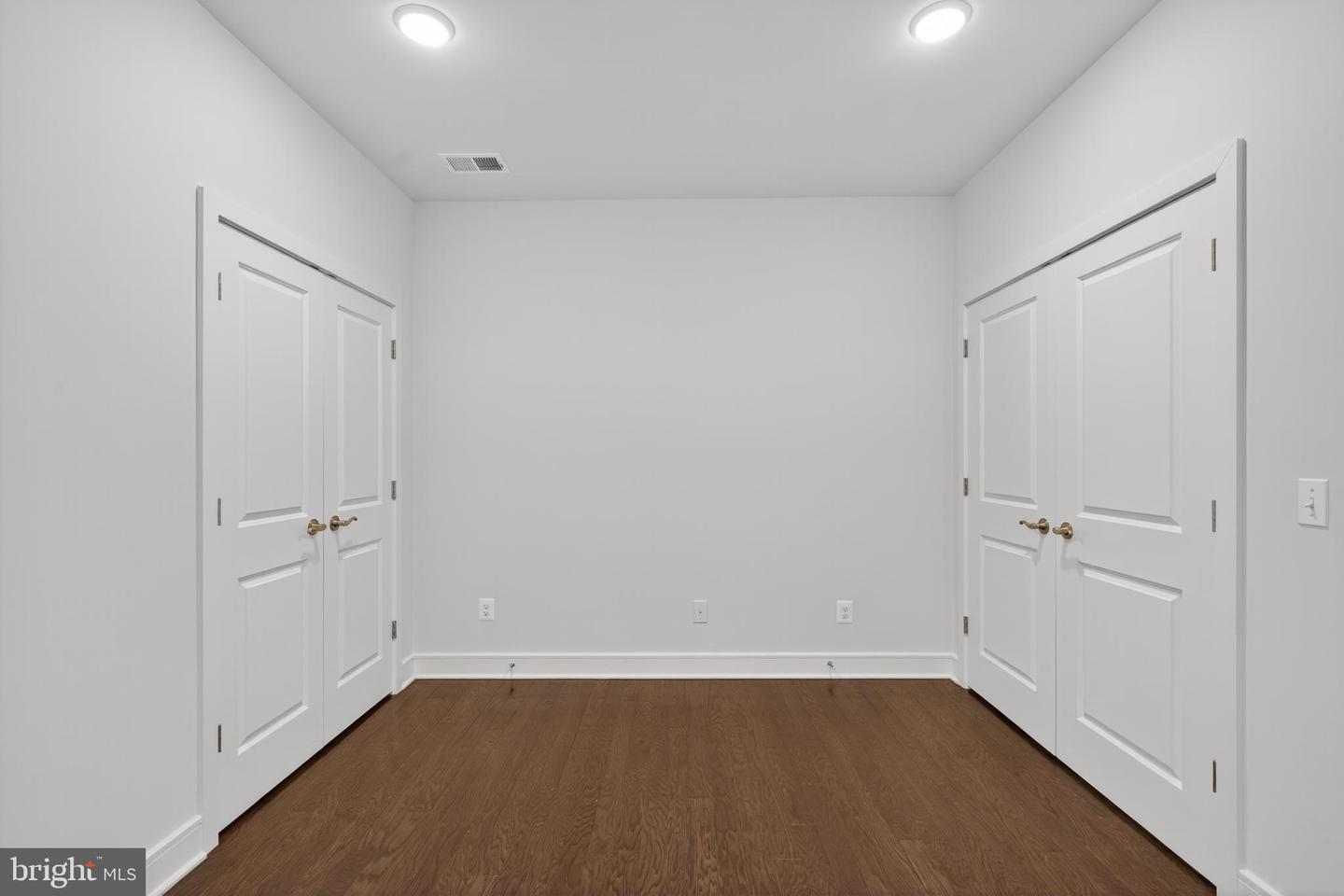41956 PICKWICK MILL TER, ALDIE, Virginia 20105, 3 Bedrooms Bedrooms, ,2 BathroomsBathrooms,Residential,For sale,41956 PICKWICK MILL TER,VALO2106858 MLS # VALO2106858