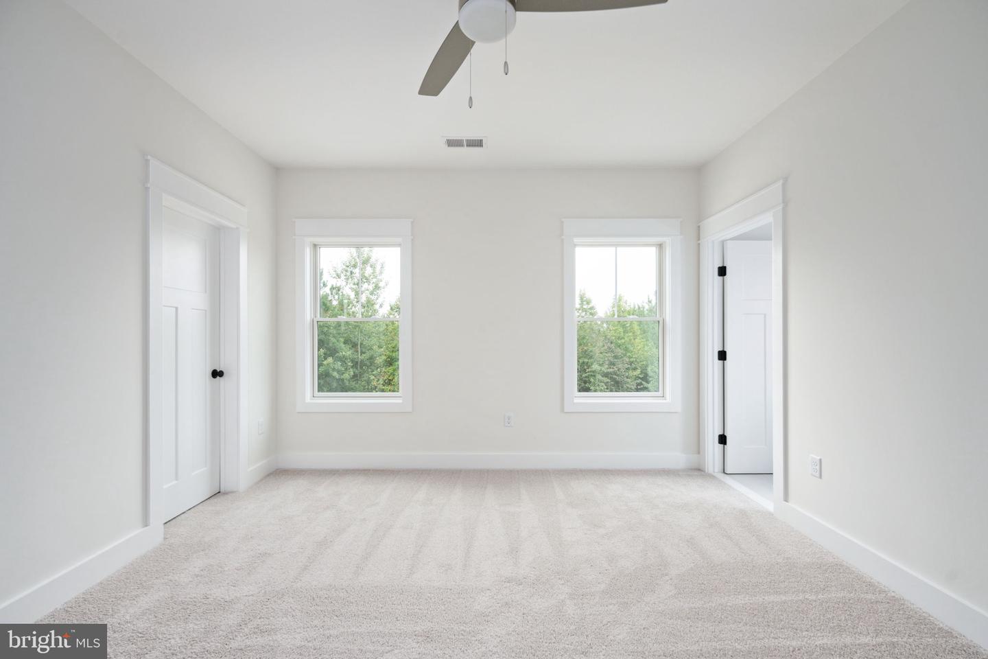 8537 HIGHCLERE LN, SPOTSYLVANIA, Virginia 22553, 4 Bedrooms Bedrooms, ,5 BathroomsBathrooms,Residential,For sale,8537 HIGHCLERE LN,VASP2036266 MLS # VASP2036266