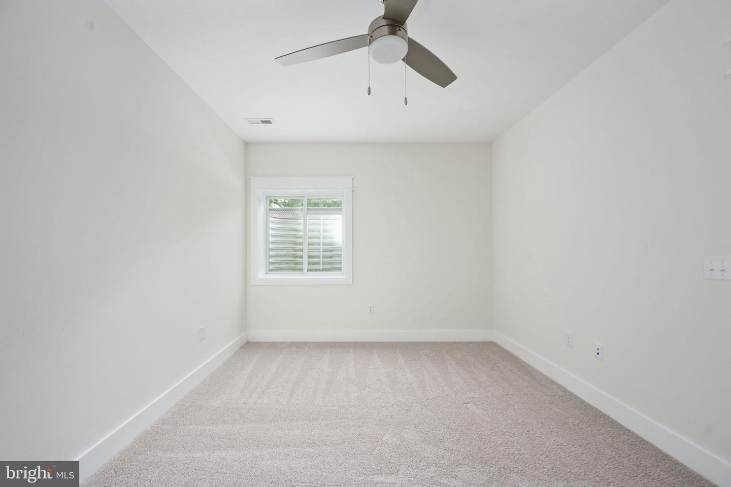 8537 HIGHCLERE LN, SPOTSYLVANIA, Virginia 22553, 4 Bedrooms Bedrooms, ,5 BathroomsBathrooms,Residential,For sale,8537 HIGHCLERE LN,VASP2036266 MLS # VASP2036266