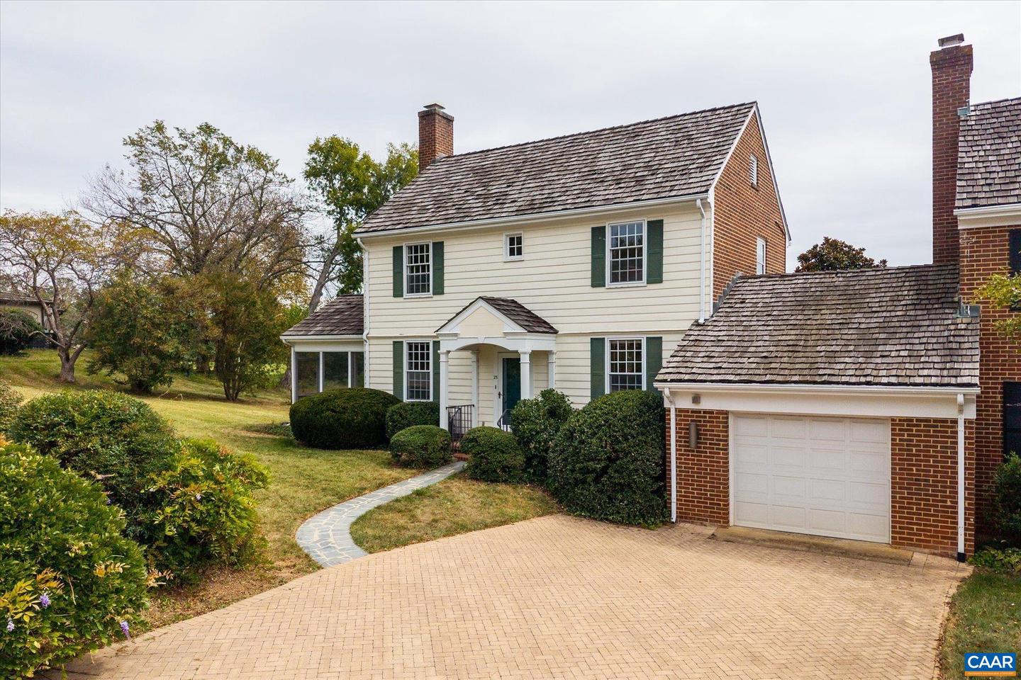 23 EDNAM VILLAGE ST, CHARLOTTESVILLE, Virginia 22903, 2 Bedrooms Bedrooms, ,2 BathroomsBathrooms,Residential,For sale,23 EDNAM VILLAGE ST,668990 MLS # 668990