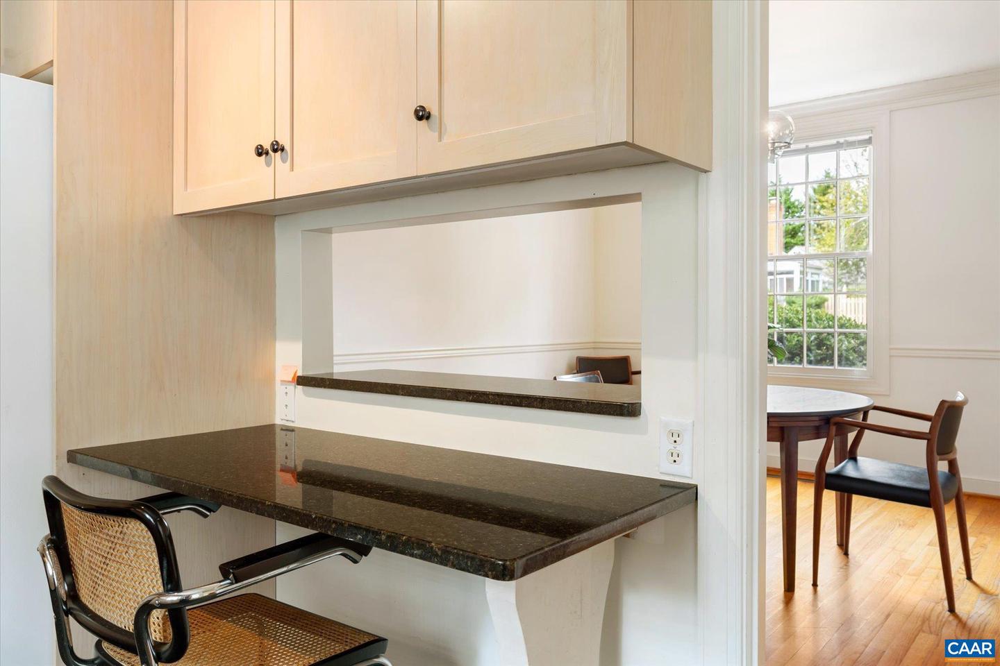 23 EDNAM VILLAGE ST, CHARLOTTESVILLE, Virginia 22903, 2 Bedrooms Bedrooms, ,2 BathroomsBathrooms,Residential,For sale,23 EDNAM VILLAGE ST,668990 MLS # 668990