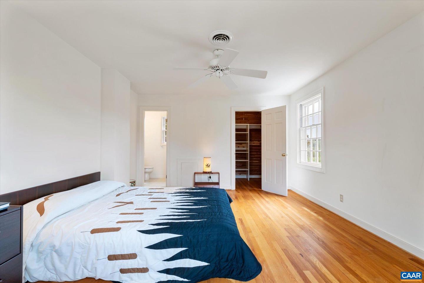 23 EDNAM VILLAGE ST, CHARLOTTESVILLE, Virginia 22903, 2 Bedrooms Bedrooms, ,2 BathroomsBathrooms,Residential,For sale,23 EDNAM VILLAGE ST,668990 MLS # 668990
