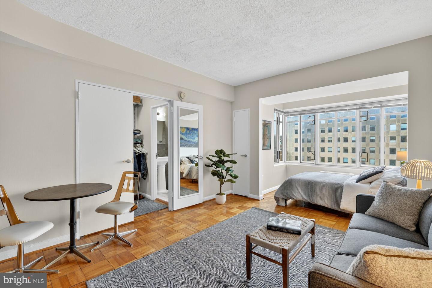 1727 MASSACHUSETTS AVE NW #603, WASHINGTON, District Of Columbia 20036, ,1 BathroomBathrooms,Residential,For sale,1727 MASSACHUSETTS AVE NW #603,DCDC2222592 MLS # DCDC2222592