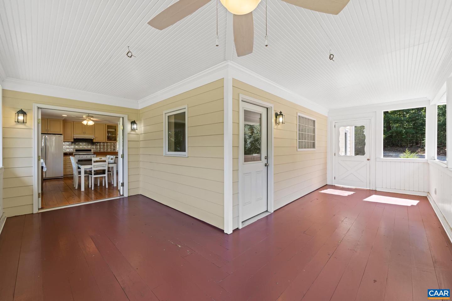 150 LYNX FARM LN, CHARLOTTESVILLE, Virginia 22903, 3 Bedrooms Bedrooms, ,4 BathroomsBathrooms,Residential,For sale,150 LYNX FARM LN,669030 MLS # 669030