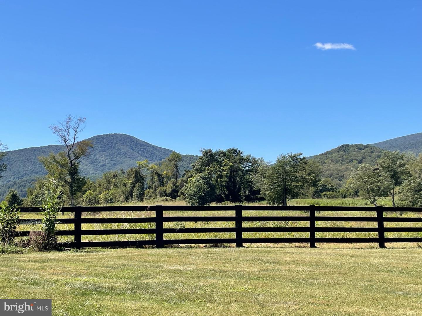 521 DEARING RD, HUNTLY, Virginia 22640, 3 Bedrooms Bedrooms, ,3 BathroomsBathrooms,Residential,For sale,521 DEARING RD,VARP2002270 MLS # VARP2002270