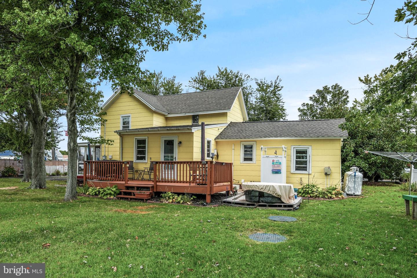 6286 SMITH ST, CHINCOTEAGUE ISLAND, Virginia 23336, 3 Bedrooms Bedrooms, ,1 BathroomBathrooms,Residential,For sale,6286 SMITH ST,VAAC2002254 MLS # VAAC2002254