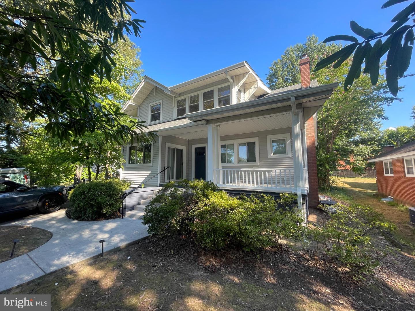 407 N BRYAN ST, ARLINGTON, Virginia 22201, 4 Bedrooms Bedrooms, ,2 BathroomsBathrooms,Residential,For sale,407 N BRYAN ST,VAAR2063666 MLS # VAAR2063666