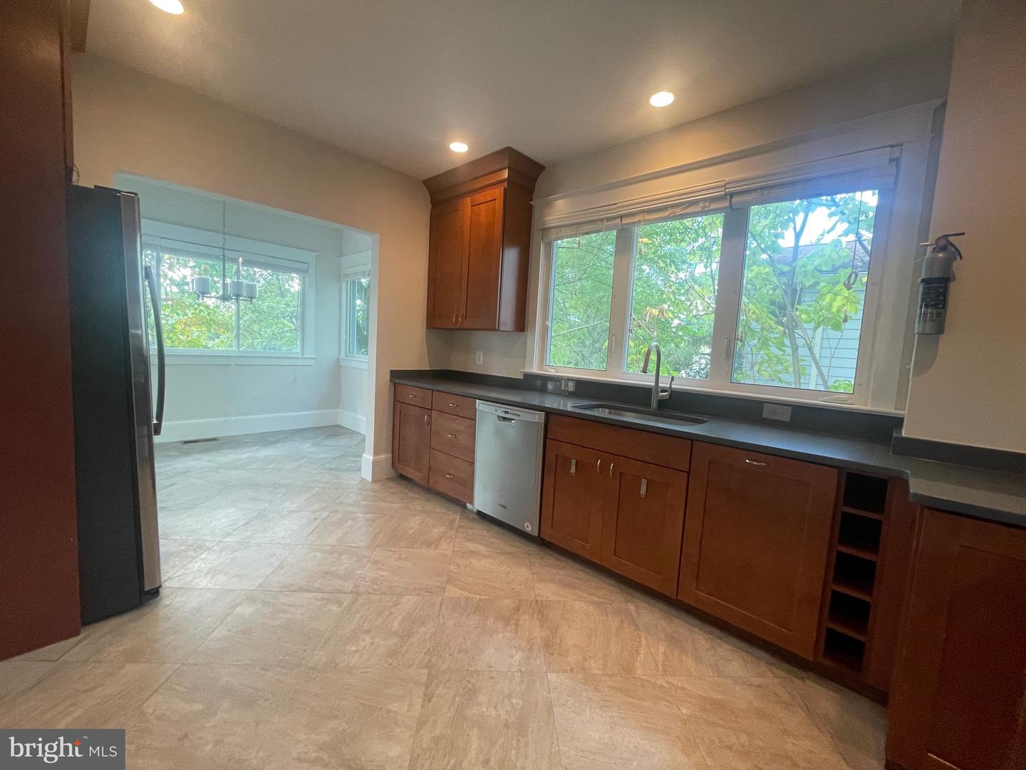 407 N BRYAN ST, ARLINGTON, Virginia 22201, 4 Bedrooms Bedrooms, ,2 BathroomsBathrooms,Residential,For sale,407 N BRYAN ST,VAAR2063666 MLS # VAAR2063666