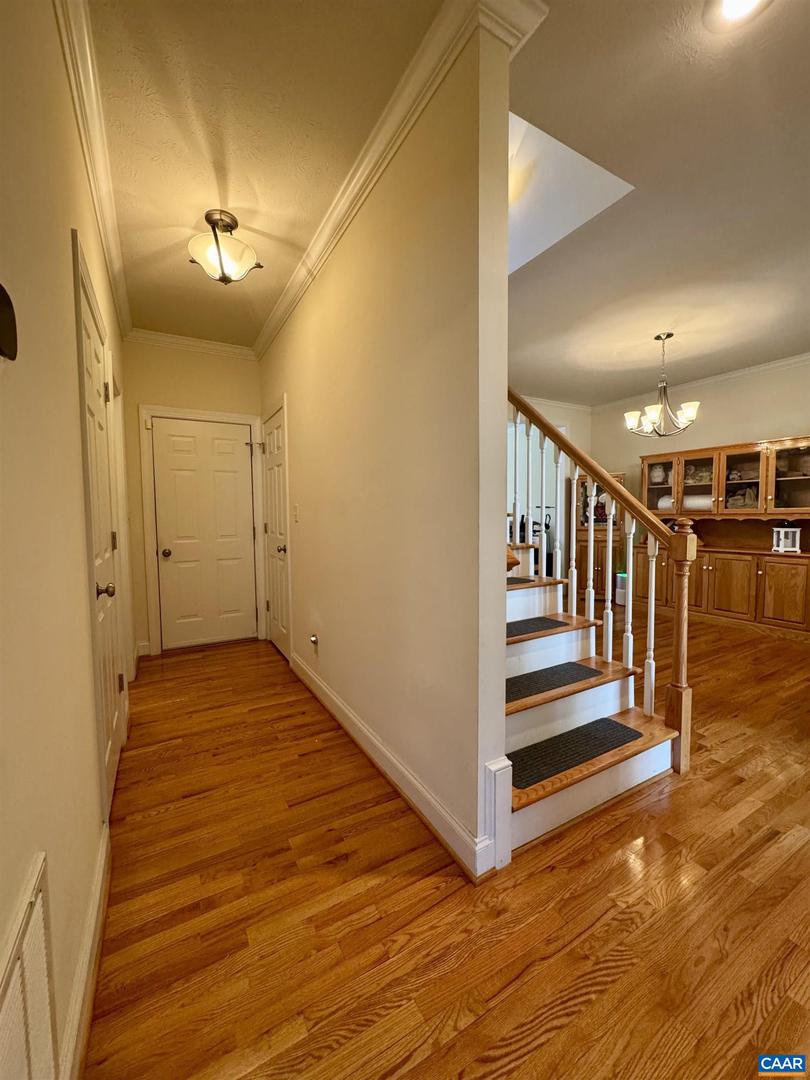20 E PARK VIEW DR, STAUNTON, Virginia 24401, 3 Bedrooms Bedrooms, ,2 BathroomsBathrooms,Residential,For sale,20 E PARK VIEW DR,669032 MLS # 669032 20 E PARK VIEW DR, STAUNTON, Virginia 24401, 3 Bedrooms Bedrooms, ,2 BathroomsBathrooms,Residential,For sale,20 E PARK VIEW DR,669032 MLS # 669032