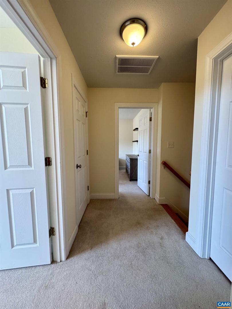 20 E PARK VIEW DR, STAUNTON, Virginia 24401, 3 Bedrooms Bedrooms, ,2 BathroomsBathrooms,Residential,For sale,20 E PARK VIEW DR,669032 MLS # 669032 20 E PARK VIEW DR, STAUNTON, Virginia 24401, 3 Bedrooms Bedrooms, ,2 BathroomsBathrooms,Residential,For sale,20 E PARK VIEW DR,669032 MLS # 669032