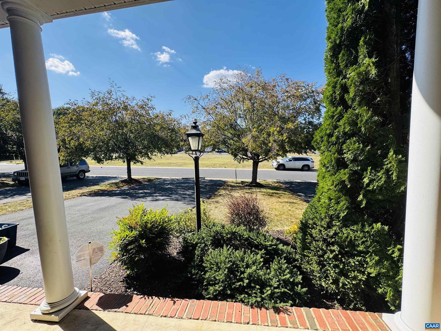 20 E PARK VIEW DR, STAUNTON, Virginia 24401, 3 Bedrooms Bedrooms, ,2 BathroomsBathrooms,Residential,For sale,20 E PARK VIEW DR,669032 MLS # 669032 20 E PARK VIEW DR, STAUNTON, Virginia 24401, 3 Bedrooms Bedrooms, ,2 BathroomsBathrooms,Residential,For sale,20 E PARK VIEW DR,669032 MLS # 669032