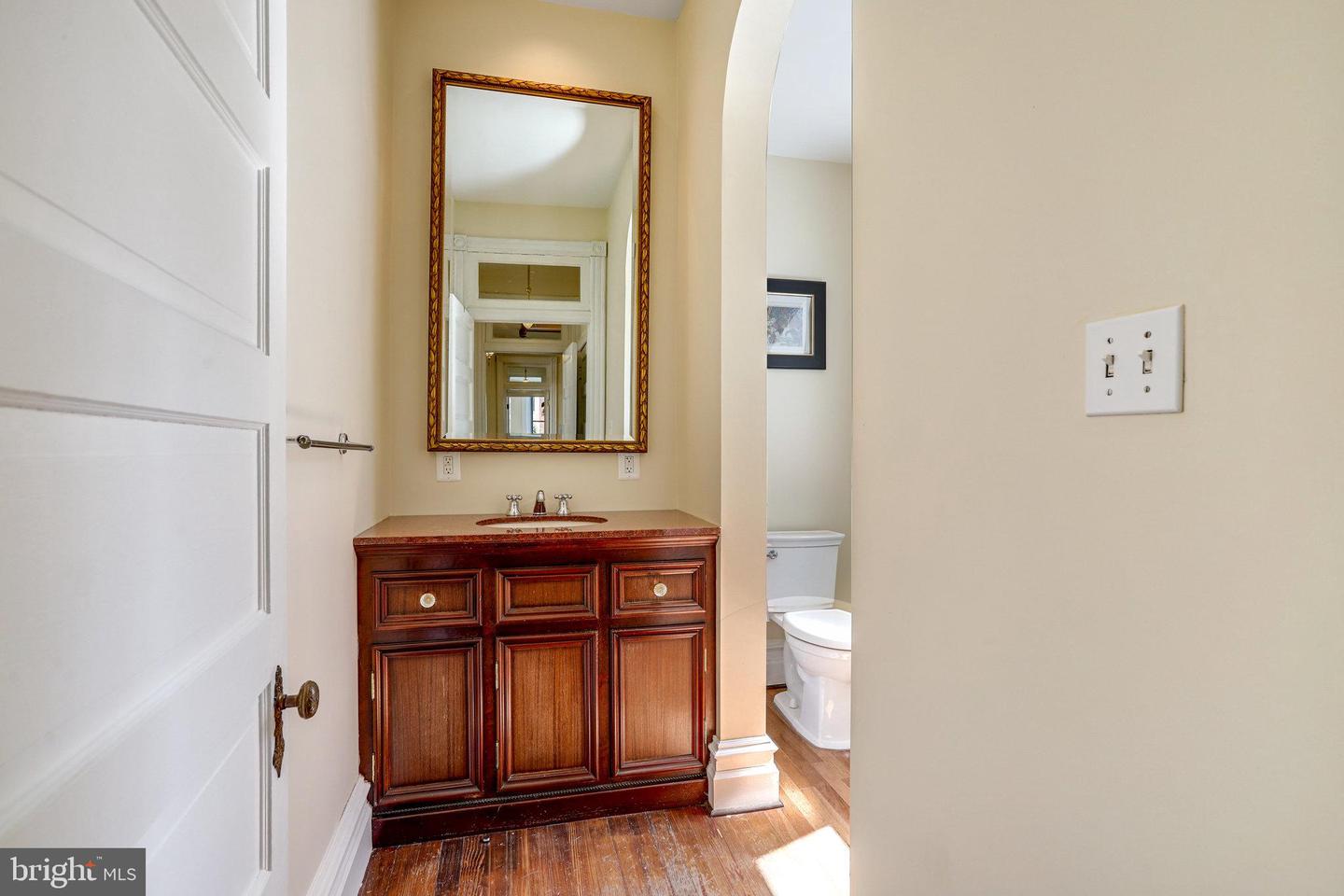 1633 16TH ST NW, WASHINGTON, District Of Columbia 20009, 12 Bedrooms Bedrooms, ,10 BathroomsBathrooms,Residential,For sale,1633 16TH ST NW,DCDC2222596 MLS # DCDC2222596