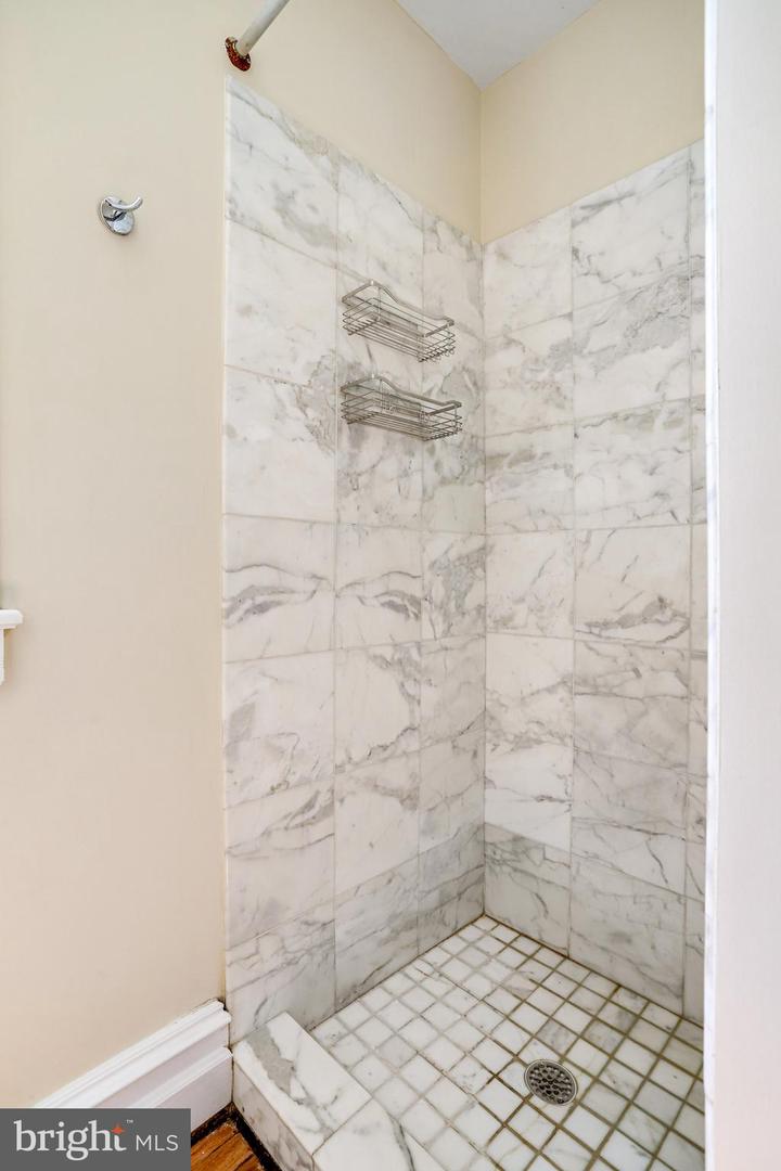 1633 16TH ST NW, WASHINGTON, District Of Columbia 20009, 12 Bedrooms Bedrooms, ,10 BathroomsBathrooms,Residential,For sale,1633 16TH ST NW,DCDC2222596 MLS # DCDC2222596